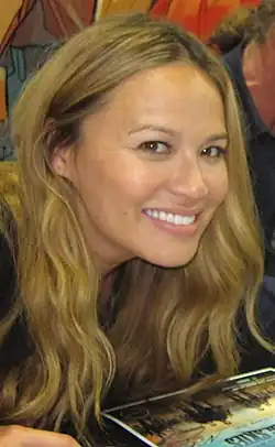 Moon Bloodgood is part Irish, Dutch, and Korean.[193][194]