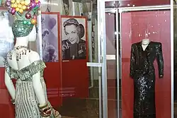 Mannequin under glass, dressed as Miranda