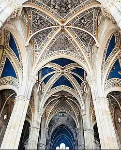 Late Gothic - Clustered columns in Certosa di Pavia (15th century).
