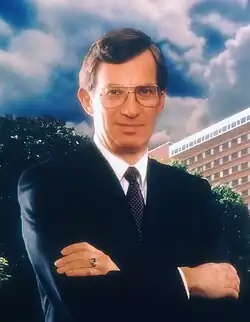 Vincent T. DeVita, president of the board of directors of the American Cancer Society