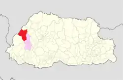 Tsento Gewog (red) in Paro District (pink)