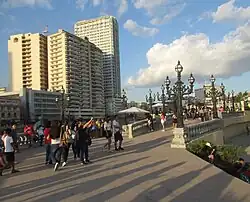 Foot of Jones Bridge