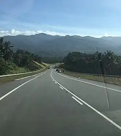 The Temiang-Pantai Highway near Pantai, Negeri Sembilan, towards the intersection with Federal Route FT 86