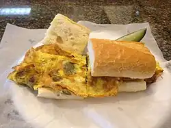 Pepper and egg sandwich