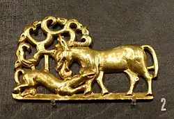 Xiongnu art depicting two creatures in a fight