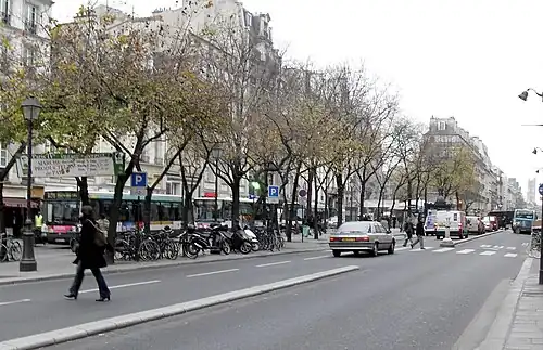The beginning of the Rue de Rivoli, from its intersection with the Rue de Sévigné