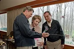 With Ronald Reagan and Nancy Reagan (at Camp David on 13 April 1986)
