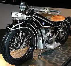 BMW R32