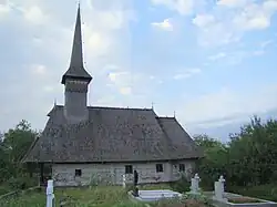 Archangels' wooden church in Culcea
