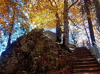 Franz Joseph's Cliffs: the main lookout rock