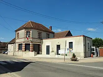 The town hall in Remauville