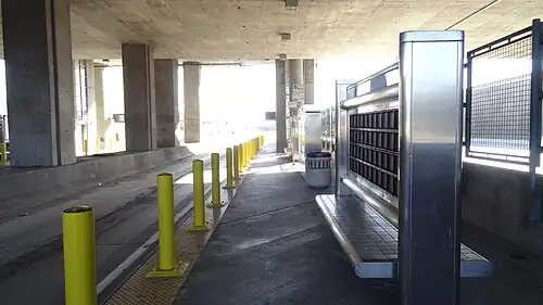 Rosecrans station platform