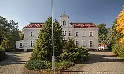 Gierałcice Palace