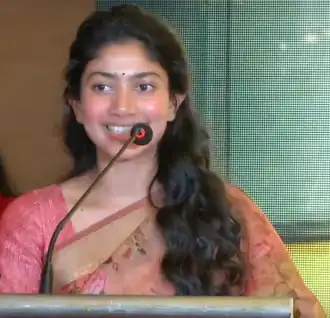 A picture of Sai Pallavi at Maari 2 Press Meet
