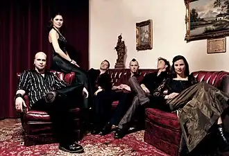 The Schandmaul founding members. Left to right: Lindner, Kränzlein, Duckstein, Richter, Brunner, Muggenthaler-Schmack.