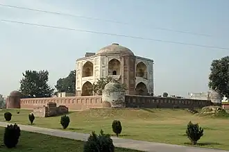 Shamsher Khan's tomb