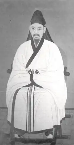 Yi I (1536-1584): Entered in 1558. Munmyo Baehyang (문묘배향; 文廟配享). Wrote The Essentials of the Studies of the Sages (성학집요; 聖學輯要). Philosopher who sophisticated the Joseon Dynasty's neo-Confucianism.
