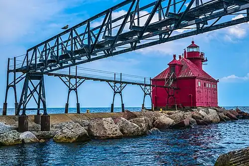 Sturgeon Bay North Pierhead Light