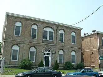 Montgomery Street School