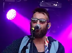 Simon Ward during a concert in 2016