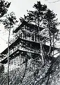 Rebuilding the tenshu in 1933