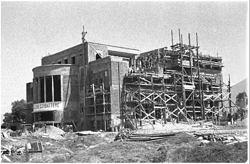 The palace being constructed (1936)