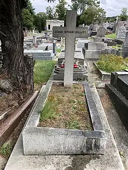 Grave of Louise Bryant