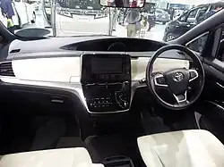 Interior (2016 facelift)