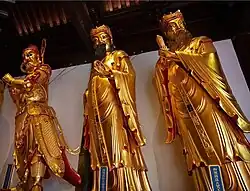 Jade Buddha Temple (Shanghai, China) - Statues of Pañcika (Sànzhī Dàjiàng) on the left, Indra (Dìshìtiān) in the centre and Brahma (Dàfàntiān) on the right.