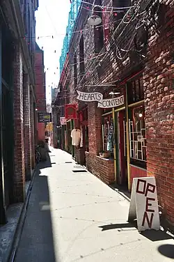 Victoria, BC - Fan Tan Alley 09 - 18 Fan Tan Alley (Heart's Content) (20338817929).jpg