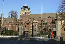 Gates and wall, Westminster College