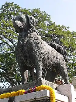 Statue of Yah Leh, beloved dog of King Rama VI