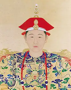 Kangxi Emperor of Qing dynasty wearing Imperial Crown